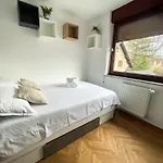 Spacious Cozy Апартаменты *