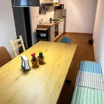 Spacious Cozy Апартаменты *