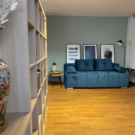 Spacious Cozy Апартаменты Любляна