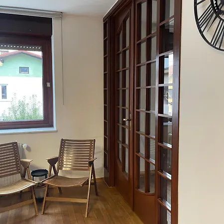 Апартаменты Spacious Cozy