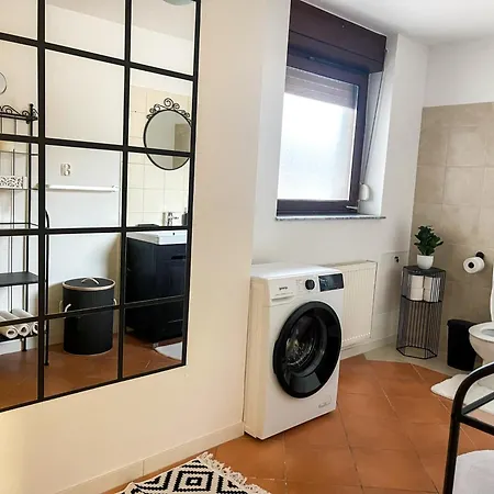 Spacious Cozy 公寓