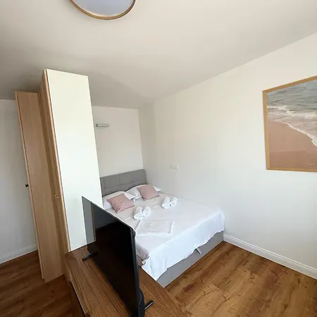 Spacious Cozy Апартаменты *